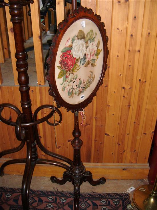 Victorian rosewood pole screen(-)